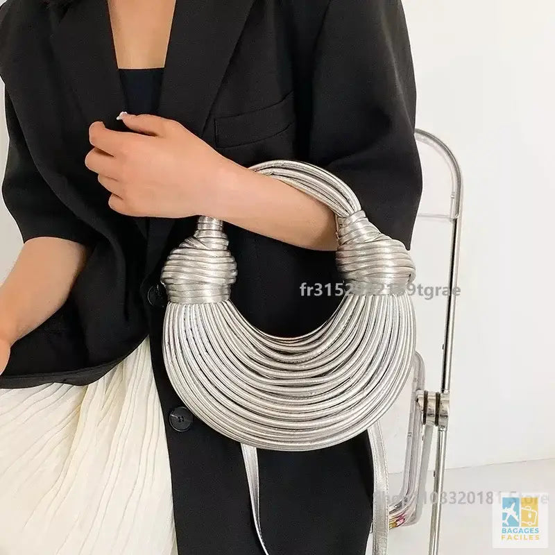 High-end Gold Bag Ladies Handbag Fashion Designer Silver Hand Woven Crossbody Bag Luxury Niche Designer Shoulder Bag