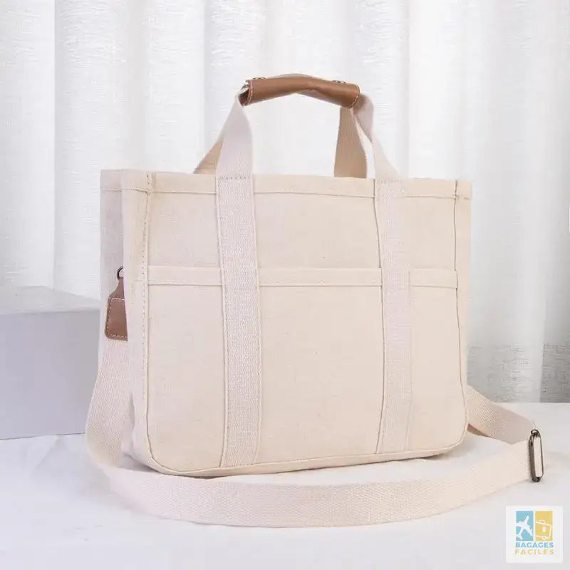 Sac à dos léger 34x25x17 cm pratique et robuste pour mère