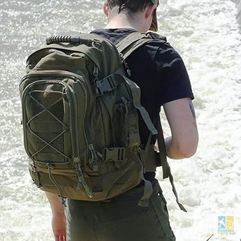 Sac à dos tactique 60L pour voyage randonnée et camping