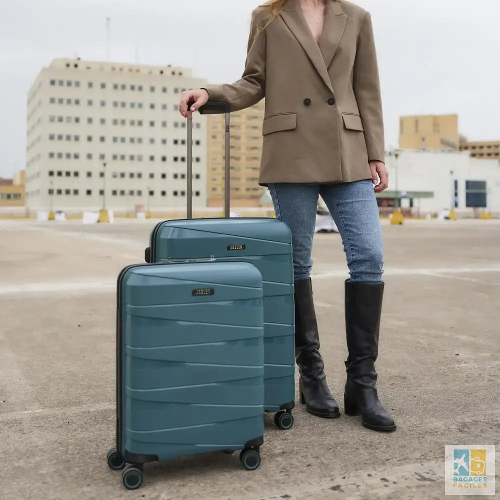 Valise cabine 55x38x19 cm légère avec 4 roulettes - Bagages Faciles